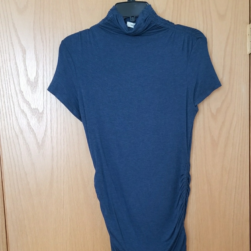 Max Studio turtleneck t-shirt - Picture 2 of 7